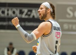 Jena Paderborn 23102021 00019